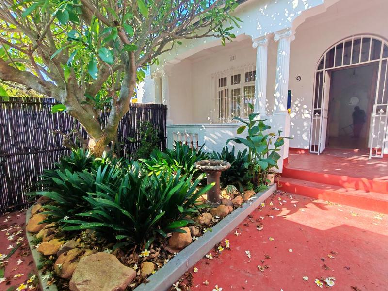 To Let 2 Bedroom Property for Rent in University Estate Western Cape